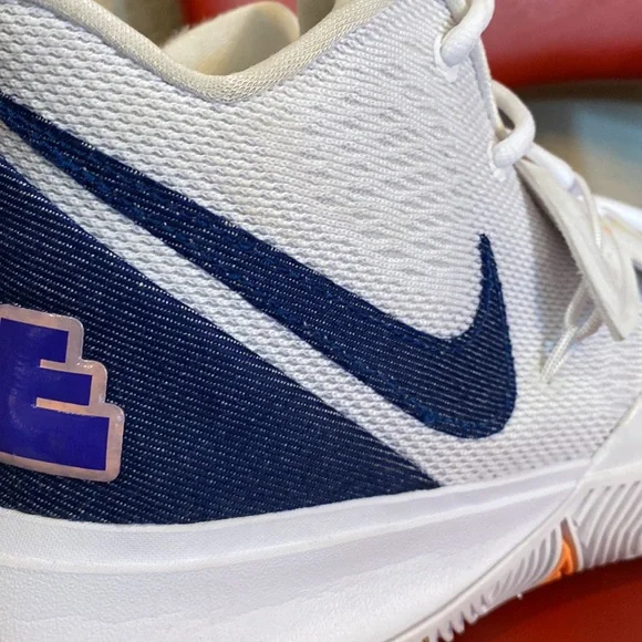 Nike Kyrie 5 “Have a Nike Day” - Picture 9 of 13